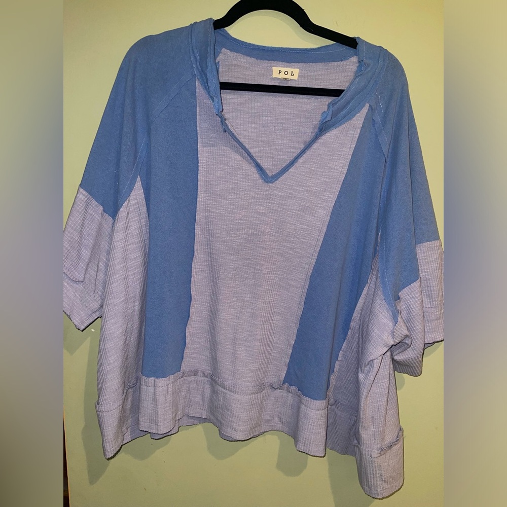 POL Women's Blue V-Neck Top